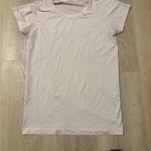 Women's swiftly tech Light Pink Short Sleeve Top